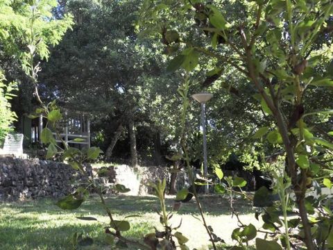 GÎTE 4 personnes - Gîte Clôturé