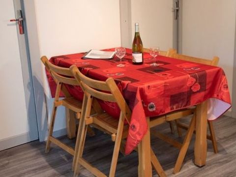 GÎTE 4 personnes - Gîte Clôturé