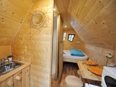 Hébergement 2 personnes - Hébergement insolite - 1 chambre