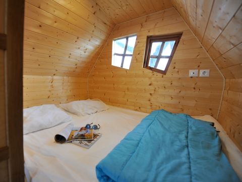 Hébergement 2 personnes - Hébergement insolite - 1 chambre