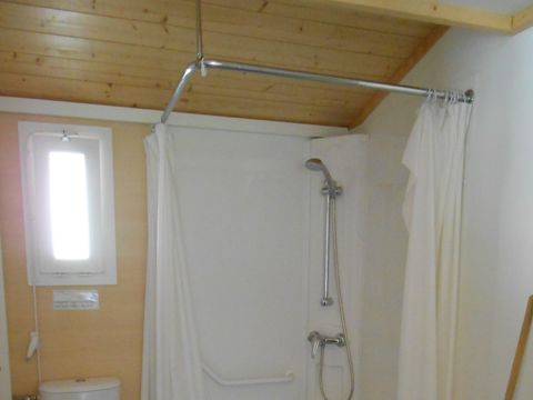 CHALET 4 personnes - CHALET DETENTE PMR max 4 personnes