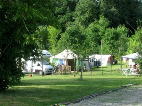Camping Naturiste Le Champ de Guiral - Camping Lot - Image N°19