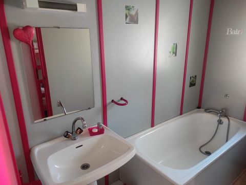 CHALET 4 personnes - Petit chalet familial en bois 24m² - 2 chambres 