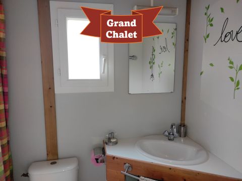 CHALET 6 personnes - Chalet familial en bois 28m² avec vue sur le lac