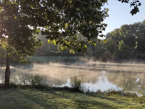 CHALET 6 personnes - Chalet familial en bois 28m² 4/5 personnes avec vue sur le lac