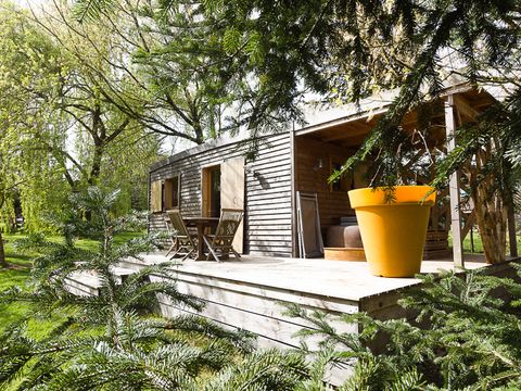 HÉBERGEMENT INSOLITE 2 personnes - Oenolodge avec spa