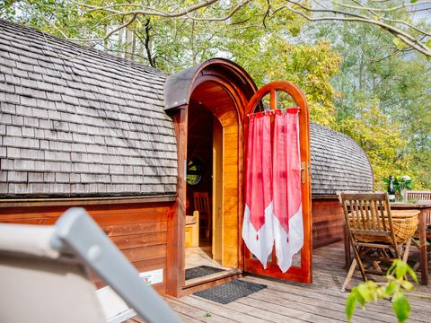 HÉBERGEMENT INSOLITE 2 personnes - Roulotte Viticole