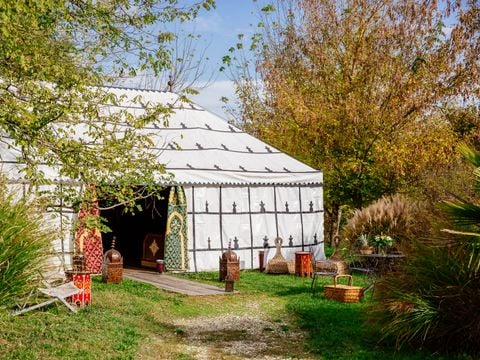 TENTE TOILE ET BOIS 2 personnes - Tente Caïdale