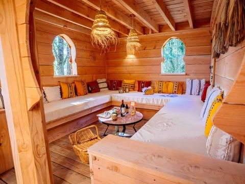 HÉBERGEMENT INSOLITE 2 personnes - Riad avec spa