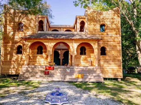 HÉBERGEMENT INSOLITE 2 personnes - Riad avec spa