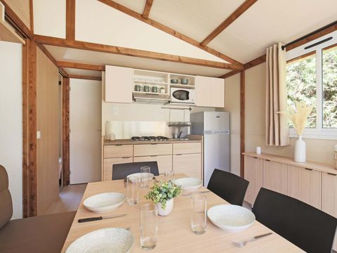 CHALET 5 personnes - Chalet Morea- 25m² - Vue Lac - terrasse couverte 12m²