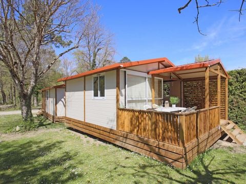 CHALET 5 personnes - Chalet Morea- 25m² - Vue Lac - terrasse couverte 12m²