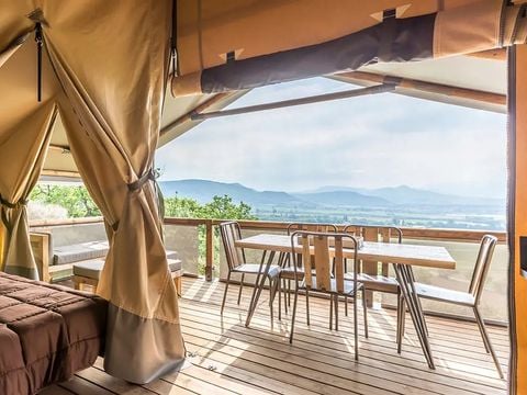 LODGE 5 personnes - Lodge Kenya - 34 m² - esprit bois & toile