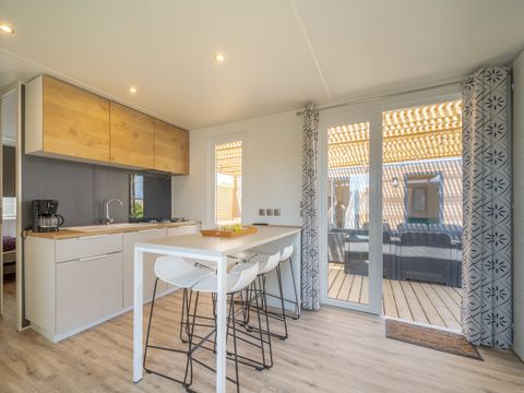 MOBILHOME 10 personnes - TRIBU 5 chambres 65m²