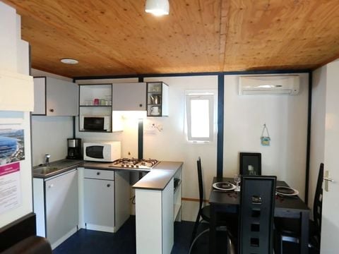 Chalet 4 personnes - Catégorie - Dimanche/dimanche