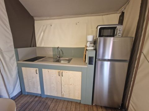 Tente en toile et en bois 4 personnes - Lodge Vacanziera (Gamme Supérieure) - Samedi/Samedi
