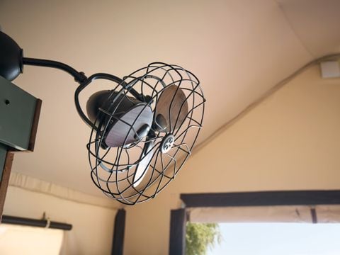 TENTE TOILE ET BOIS 4 personnes - Lodge Vacanziera (Gamme Supérieure) - Dimanche/Dimanche -