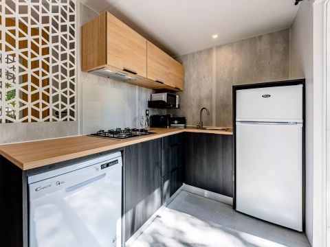 MOBILHOME 6 personnes - Cabane pêcheur Premium 4 Pièces 6 Personnes Jacuzzi + Climatisé + TV