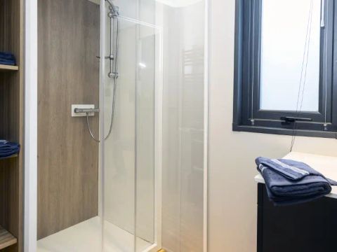 Mobilhome 4 personnes - Cottage Pagode Premium 3 Pièces 4 Personnes vue lac Climatisé + TV