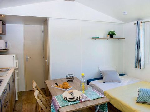 MOBILHOME 6 personnes - Mobil-home | Classic | 2 Ch. | 4/6 Pers. | Terrasse surélevée | Clim.