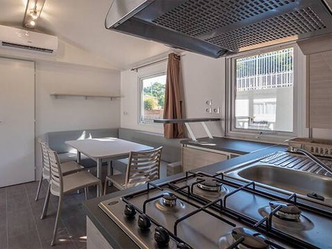 MOBILHOME 6 personnes - Mobil-home | Comfort | 3 Ch. | 6 Pers. | Terrasse surélevée | Clim.