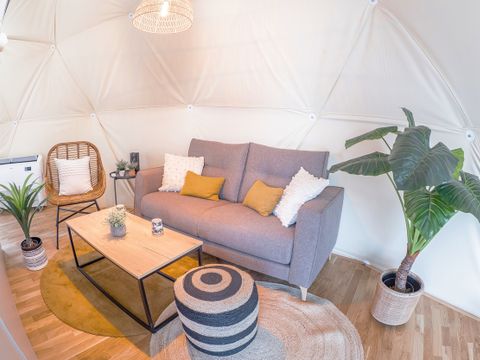 HÉBERGEMENT INSOLITE 4 personnes - DOMO - 40m²- 2 chambres