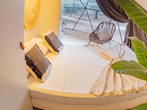HÉBERGEMENT INSOLITE 4 personnes - DOMO - 40m²- 2 chambres