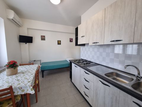 APPARTEMENT 2 personnes - Villa - Appartements mer avec place de plage (2 pièces)