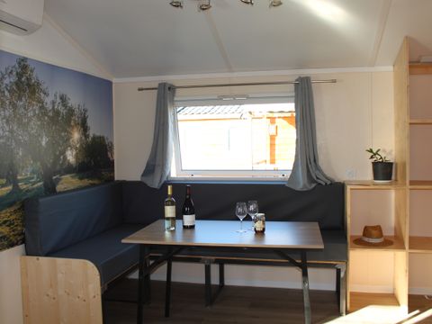 MOBILHOME 4 personnes - Mobil home Confort 2 chambres 28m² + terrasse 9m² + climatisation + TV 4 pers
