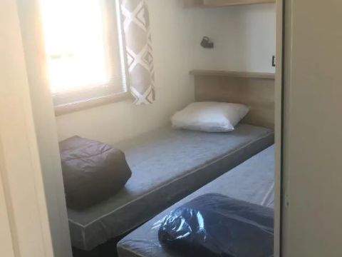 MOBILHOME 6 personnes - Mobil-home Premium 32 m² 3 chambres + terrasse 21m² + TV + LV + clim + plancha 6 pers