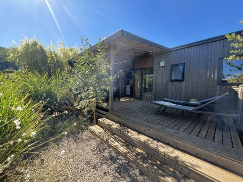 Mobilhome 6 personnes - Mobil-home Premium 32 m² 3 chambres + terrasse 21m² + TV + LV + clim + plancha 6 pers