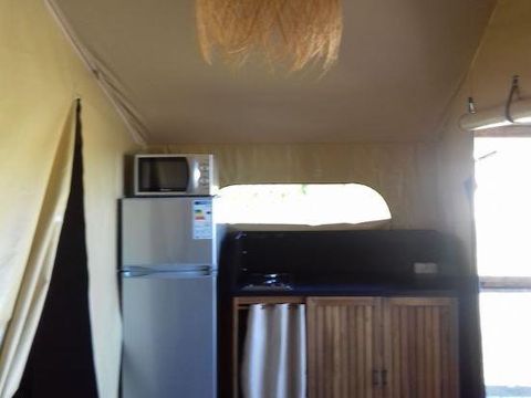 Tente en toile et en bois 5 personnes - Ecolodge Freeflower confort 2 chambres 30m² - sans sanitaires 5 pers