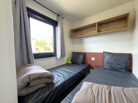 MOBILHOME 6 personnes - Homeflower Premium 35 m² 3 chambres + terrasse 21m² + TV + LV + Clim + Plancha 6 pers