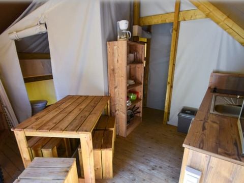 Tente en toile et en bois 4 personnes - Lodge 2 trèfles 2 chambres, 1 salle d'eau
