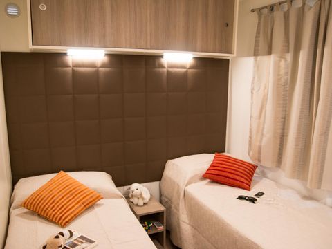 MOBILHOME 4 personnes - COMPACT