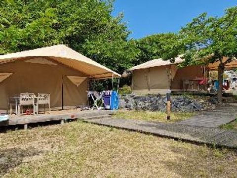 BUNGALOW TOILÉ 4 personnes