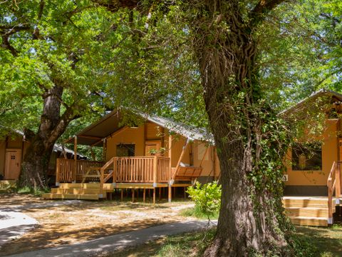 Tente en toile et en bois 5 personnes - Glamping Haritza