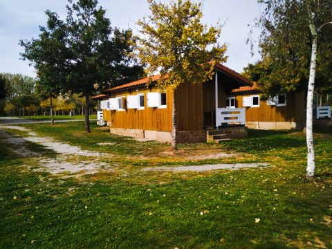 BUNGALOW 4 personnes - VALDERREDIBLE