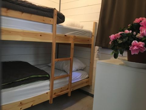 Chalet 4 personnes - Confort - 2 chambres - CLIM - TV - PLANCHA