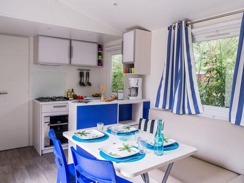 MOBILHOME 4 personnes -  2 chambres - TV - CLIM - PLANCHA