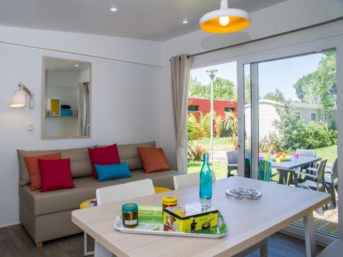 MOBILHOME 6 personnes - Premium - 3 chambres - TV - CLIM - PLANCHA