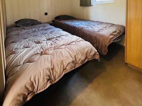 CHALET 4 personnes - Premium 32m² - 2 chambres  (CLIM + TV + Plancha)