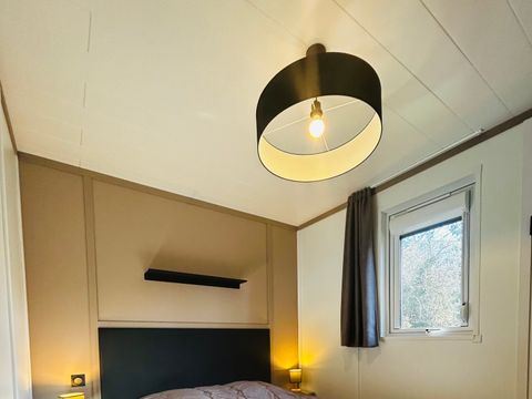 CHALET 4 personnes - Premium 32m² - 2 chambres  (CLIM + TV + Plancha)