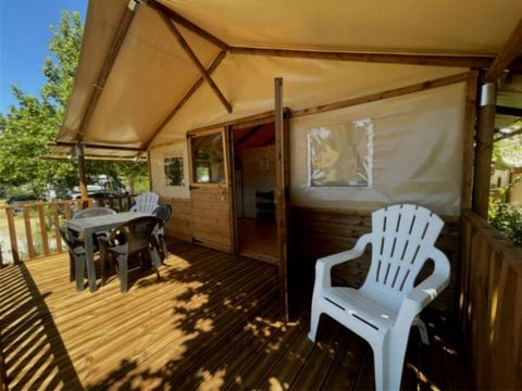 HÉBERGEMENT INSOLITE 5 personnes - Lodge sur pilotis