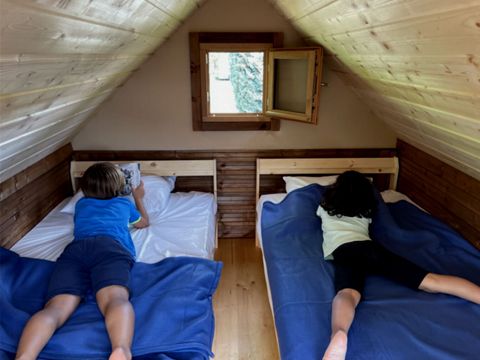 HÉBERGEMENT INSOLITE 4 personnes - Lodge cabane
