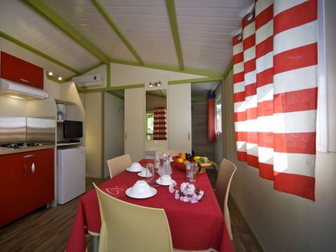 CHALET 5 personnes - 2 Chambres