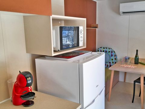 MOBILHOME 2 personnes - TENNESSY STANDARD AVEC SPA