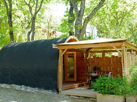 HÉBERGEMENT INSOLITE 2 personnes - POD CABANE. ECO
