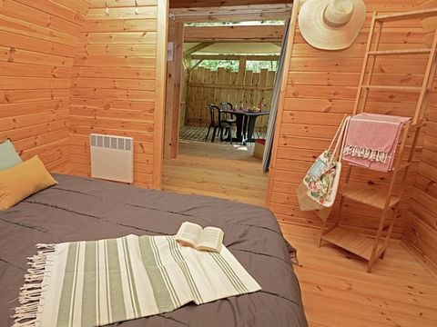 HÉBERGEMENT INSOLITE 2 personnes - POD CABANE. ECO