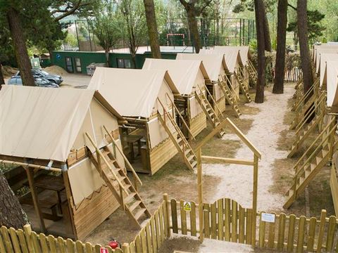 HÉBERGEMENT INSOLITE 2 personnes - Glamping - sans sanitaires